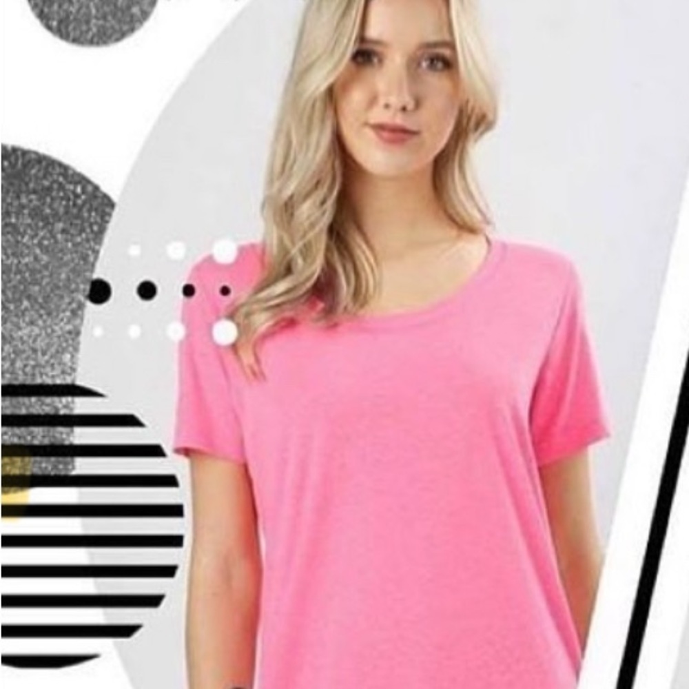Zenana Outfitters Pink Short Sleeve T-Shirt